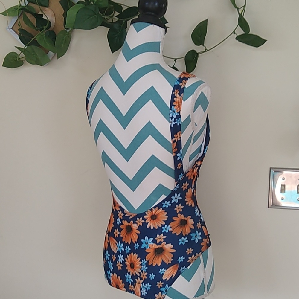 Bathing Suit | Size S - Picture 8 of 8